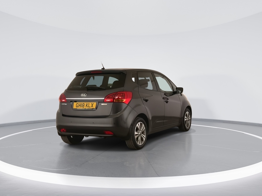 Kia Venga 2 Red #8
