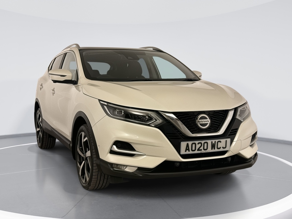 Nissan Qashqai 1.3 Dig-t 160 Tekna White