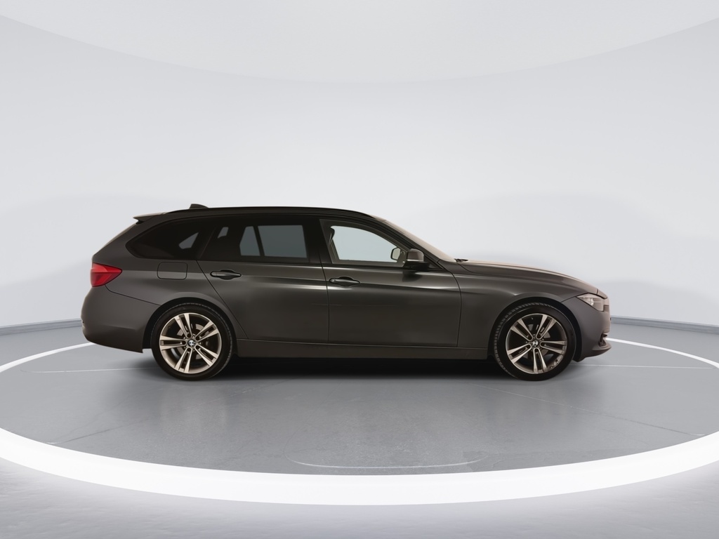 BMW 3 Series 320I Xdrive Sport Step Grey #2
