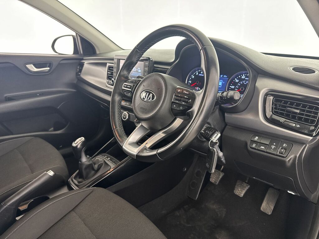 Kia RIO 1.2 2 82 Bhp 5In Touchscreen Display, Apple Car Black #10