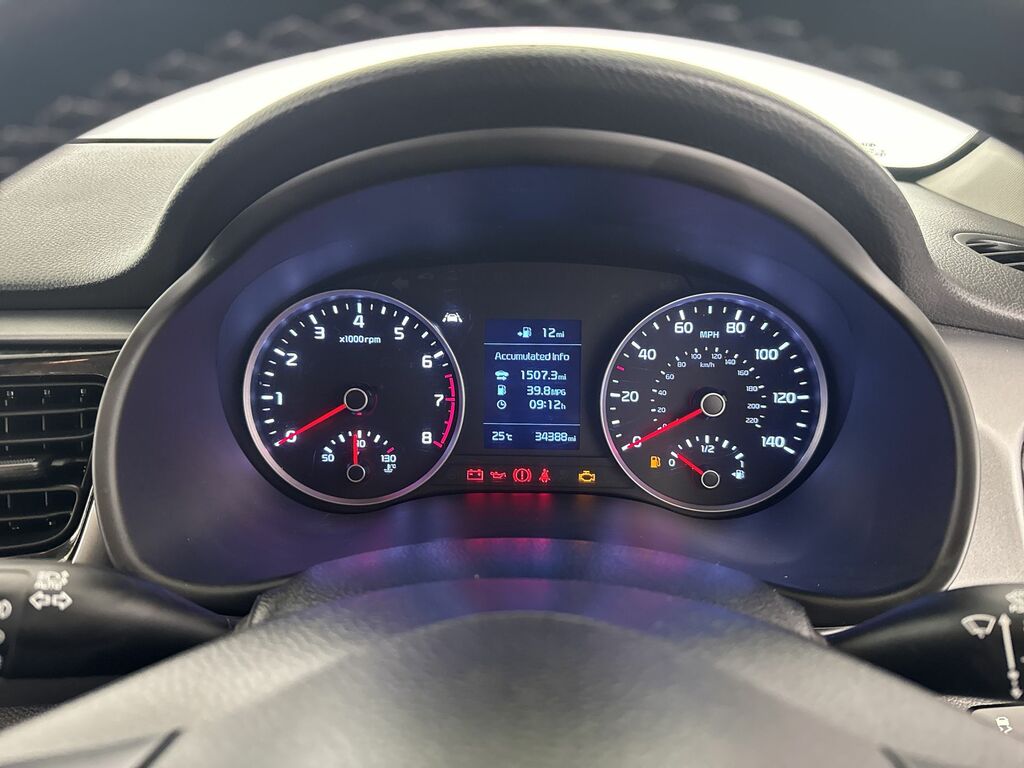 Kia RIO 1.2 2 82 Bhp 5In Touchscreen Display, Apple Car Black #12