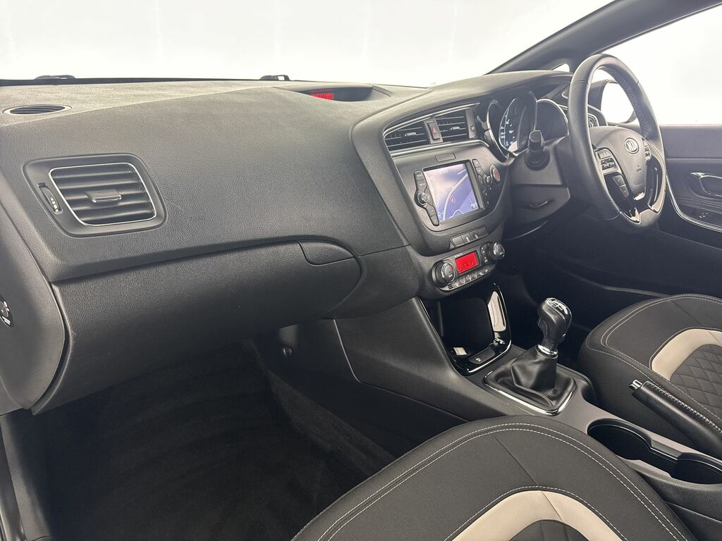 Kia Proceed 1.6 Crdi Gt-line Isg 134 Bhp Service History Yellow #16