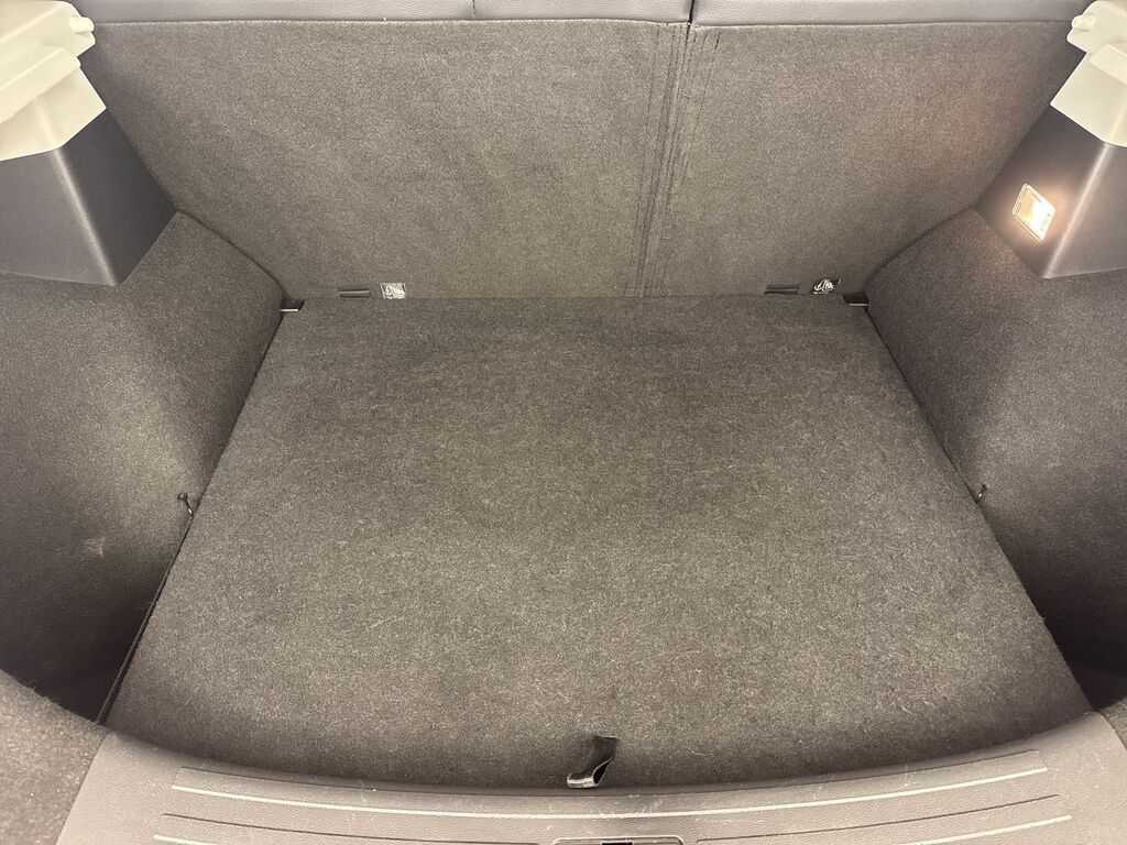 MG ZS 1.0 Zs Exclusive T Silver #17