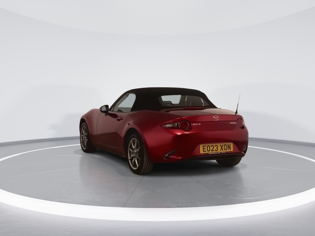 Mazda MX-5 1.5 132 Exclusive-line Red #6