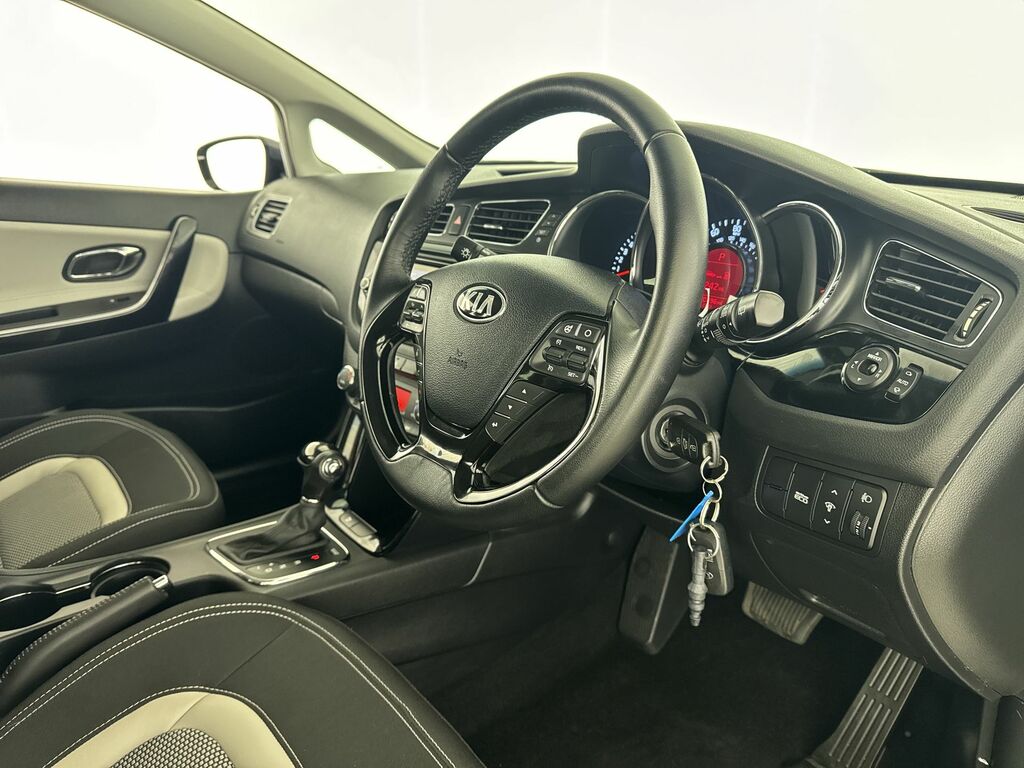 Kia Ceed 1.6 Crdi Ecodynamics 2 Sportswagon Euro 5 Ss Silver #10