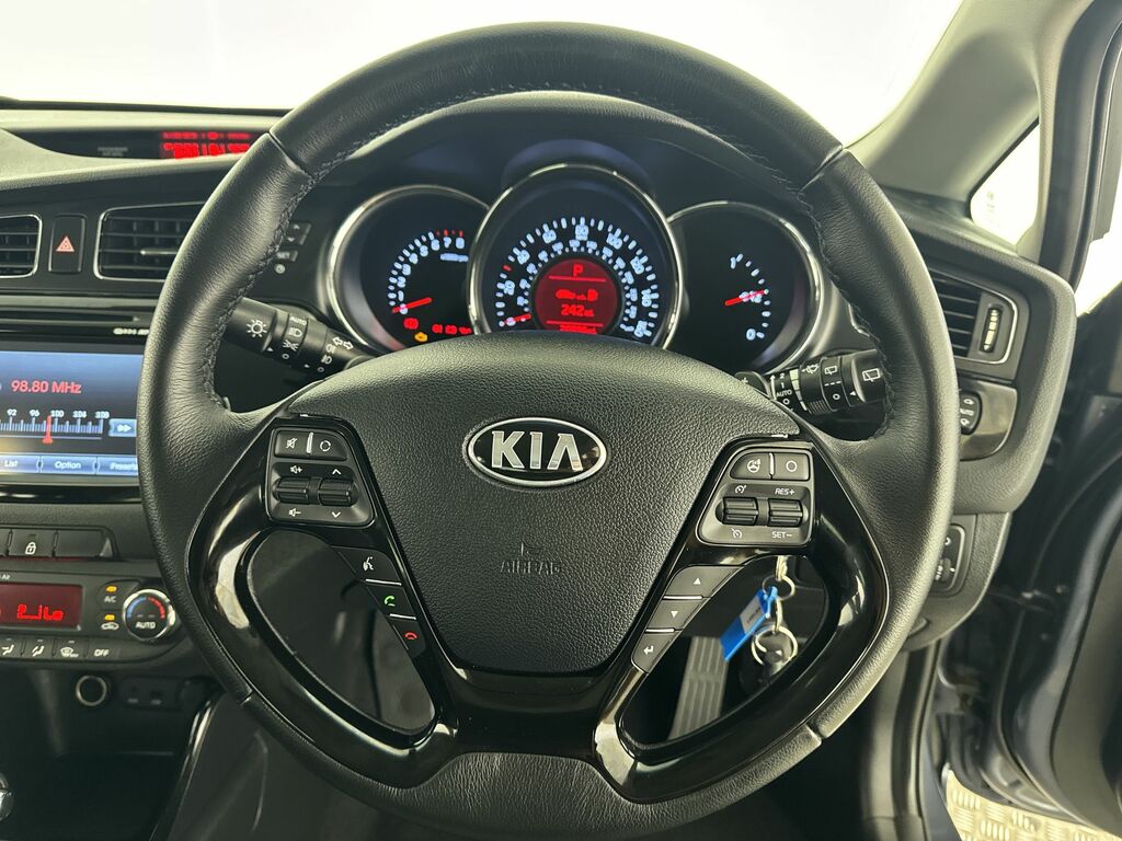 Kia Ceed 1.6 Crdi Ecodynamics 2 Sportswagon Euro 5 Ss Silver #20