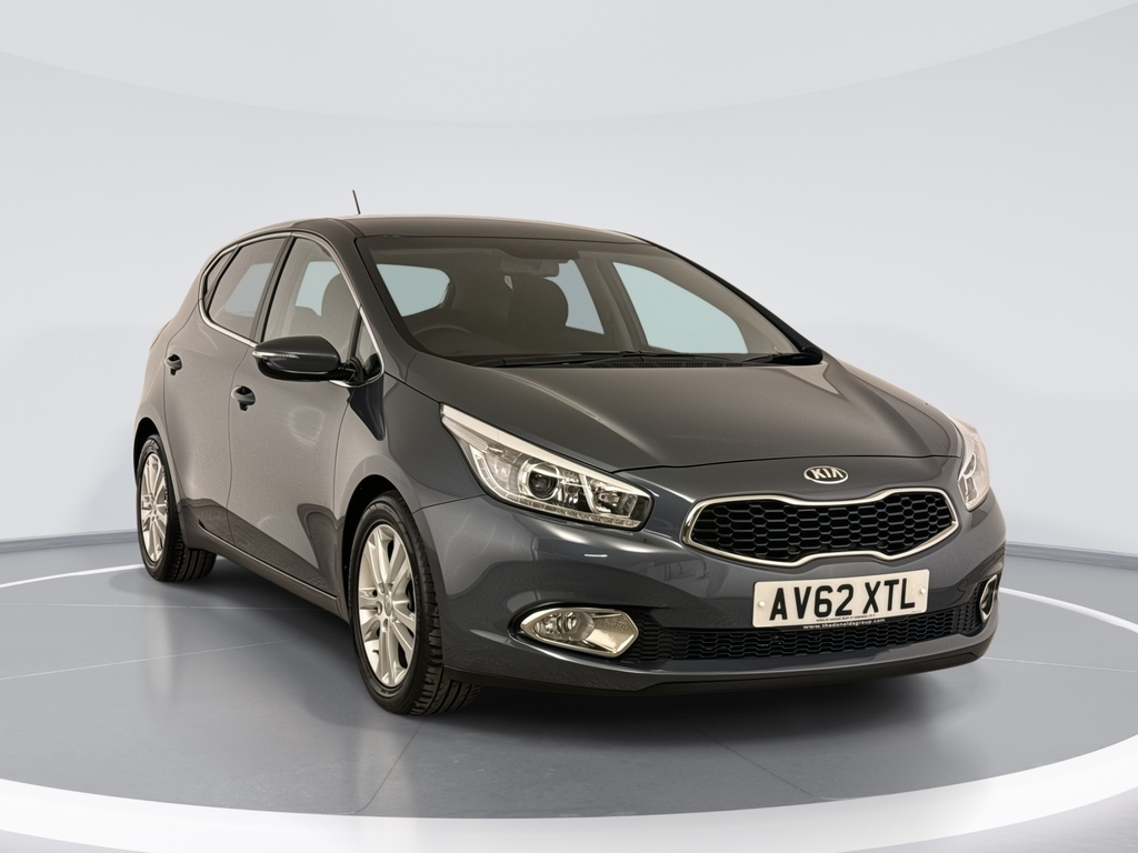 Kia Ceed 1.6 Gdi 3 Dct Blue