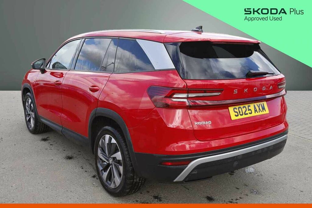 Skoda Kodiaq Se L 7 Seats 1.5 Tsi E-tec 150 Ps Dsg SO25AXM Red #3