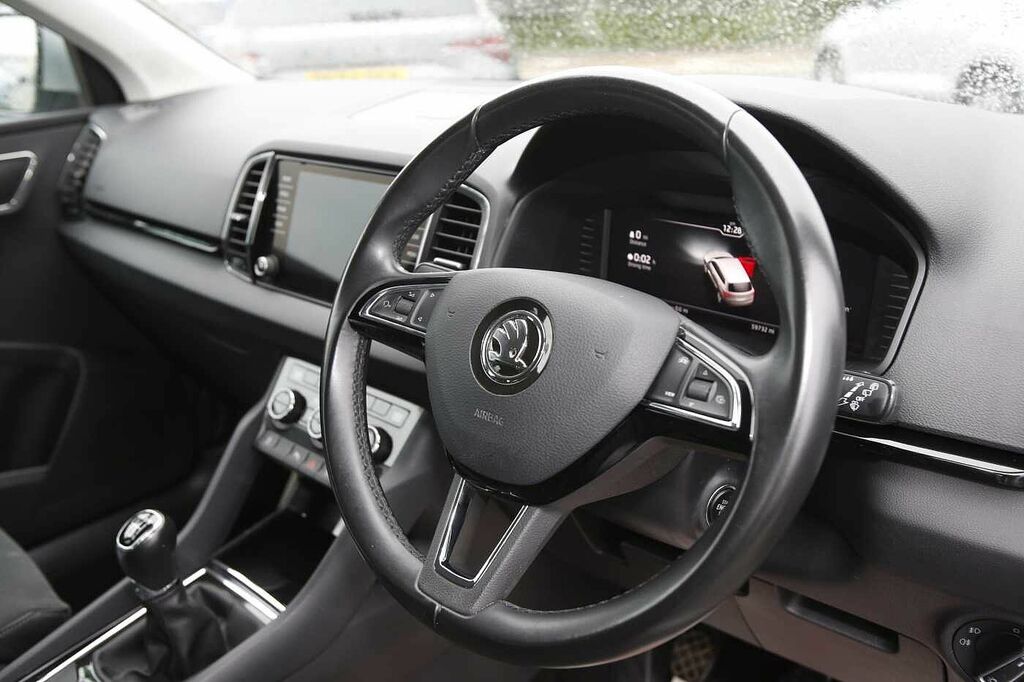 Skoda Karoq Se L 1.0 Tsi 115 Ps 6G Man KY69LXR Silver #6