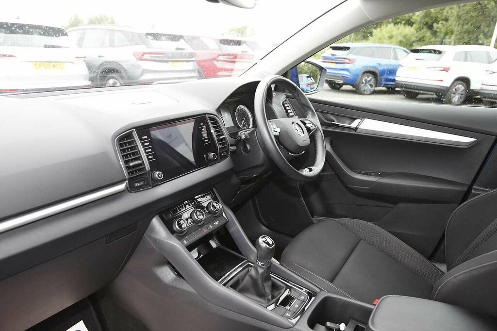 Skoda Karoq Se Drive 1.0 Tsi 110 Ps 6G Man SK22FCV Blue #2