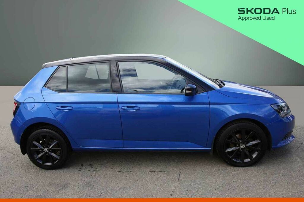 Skoda Fabia Hatch Colour Edition 1.2 Tsi 90 Ps 5G Man SM17LGF Black #4
