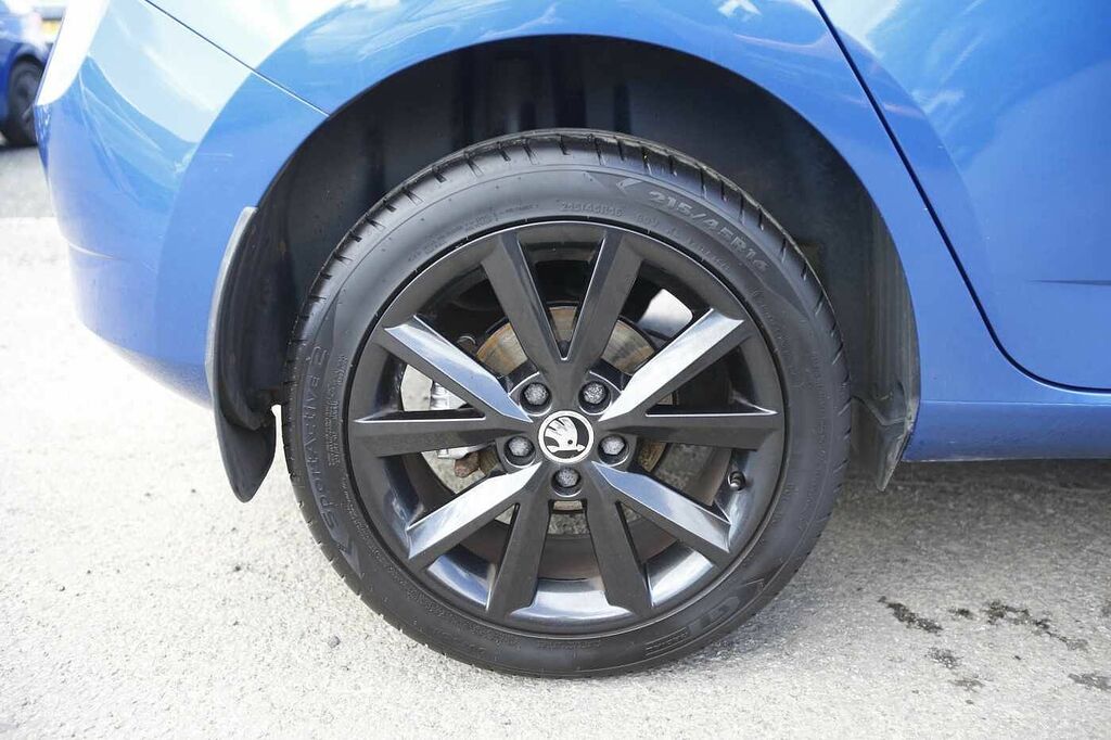 Skoda Fabia Hatch Colour Edition 1.2 Tsi 90 Ps 5G Man SM17LGF Black #5