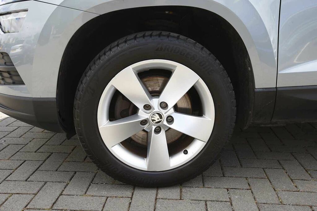 Skoda Karoq Se 1.0 Tsi 115 Ps 6G Man Grey #5