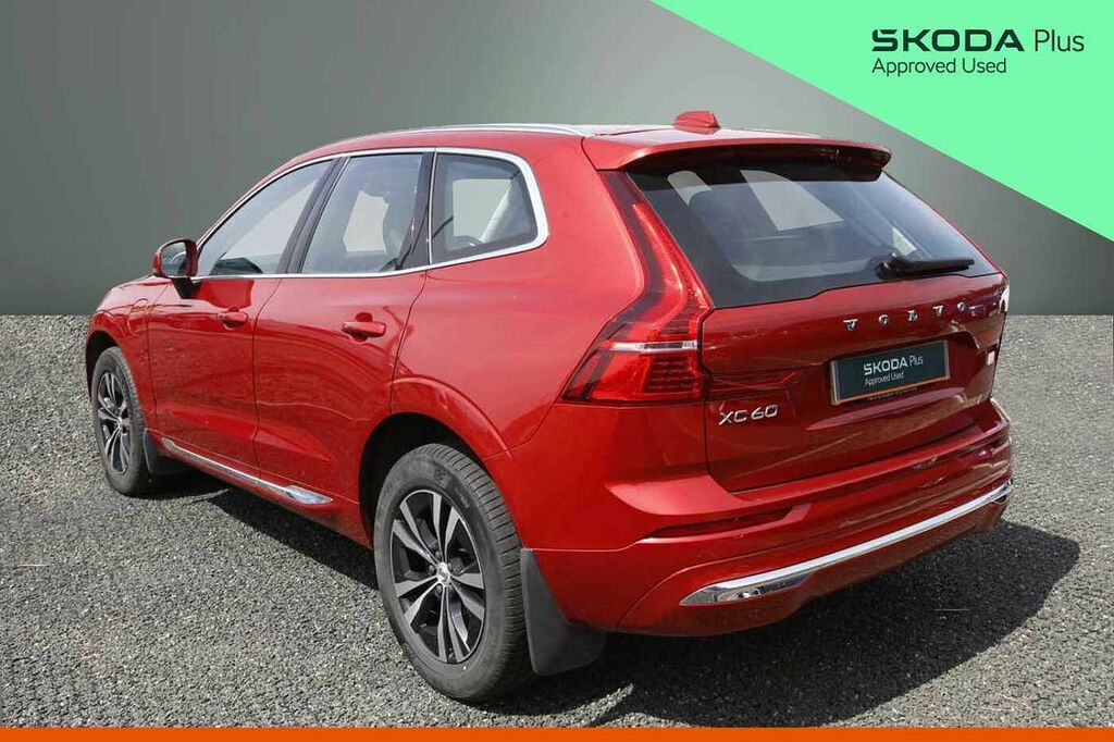 Volvo XC60 2.0 T6 Rc Phev Core Bright Awd Geartronic SP23LBO Red #3