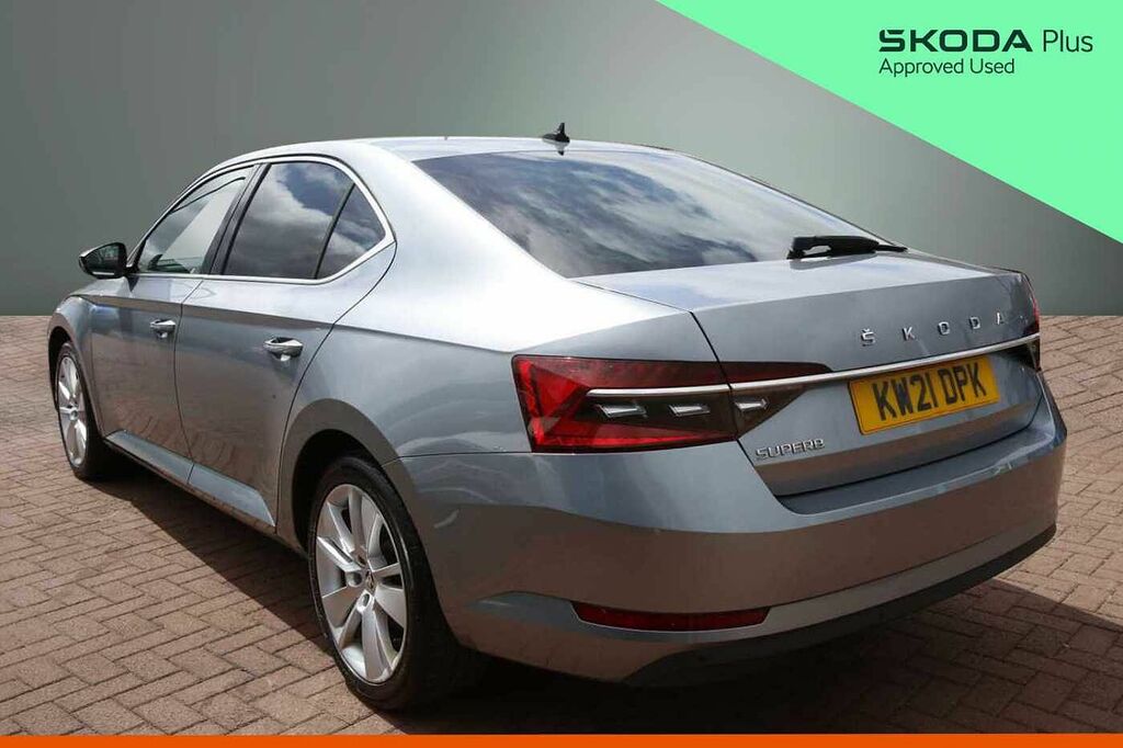 Skoda Superb Hatch Se L 2.0 Tdi 150 Ps Dsg Grey #3