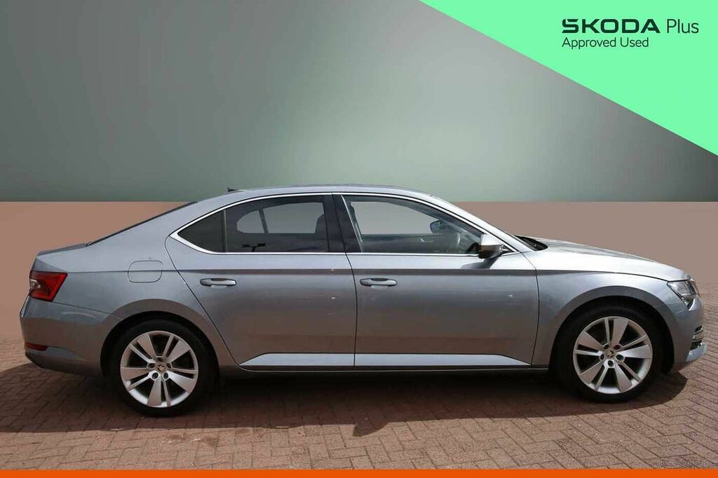Skoda Superb Hatch Se L 2.0 Tdi 150 Ps Dsg Grey #4