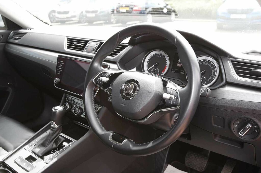 Skoda Superb Hatch Se L 2.0 Tdi 150 Ps Dsg Grey #6