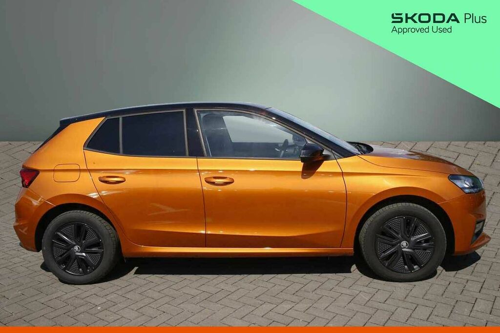 Skoda Fabia Hatch Design Edition 1.0 Tsi 116 Ps Dsg KN75FXB Orange #4