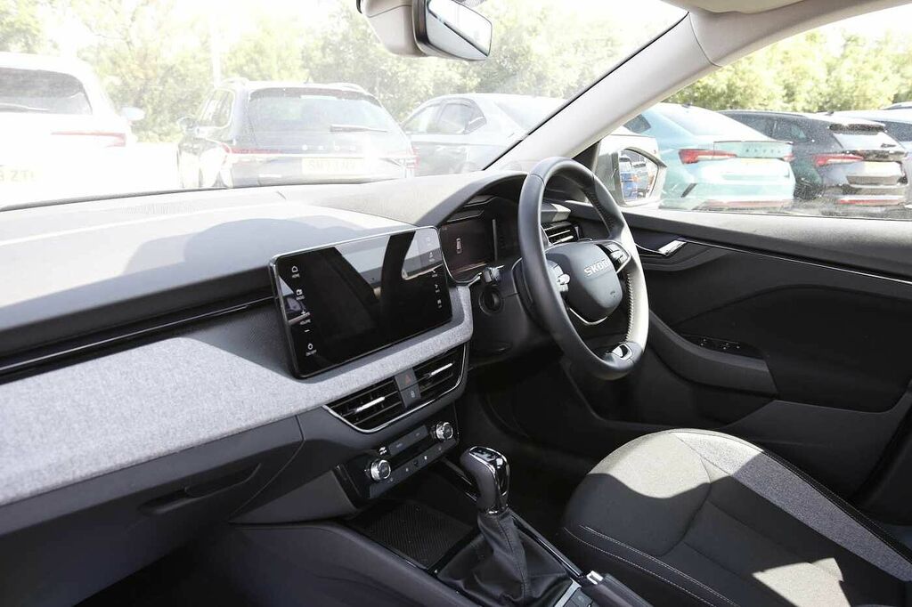 Skoda Kamiq Se Edition 1.0 Tsi 116 Ps Dsg GF75XRY Grey #2