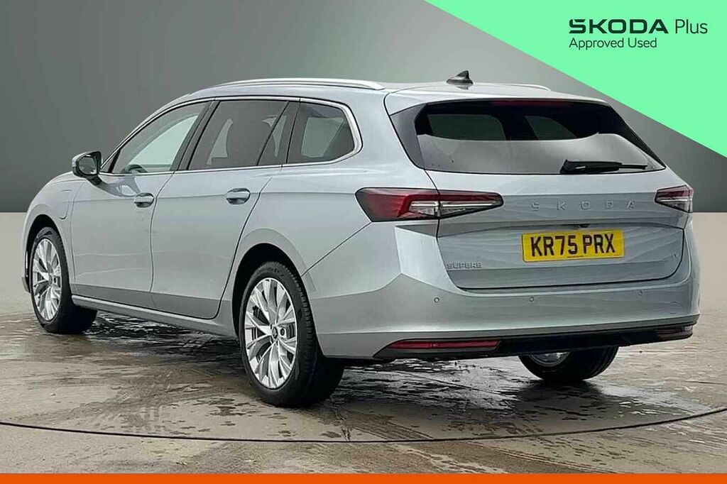 Skoda Superb Estate Se L 1.5 Tsi Iv 204 Ps Dsg Silver #3