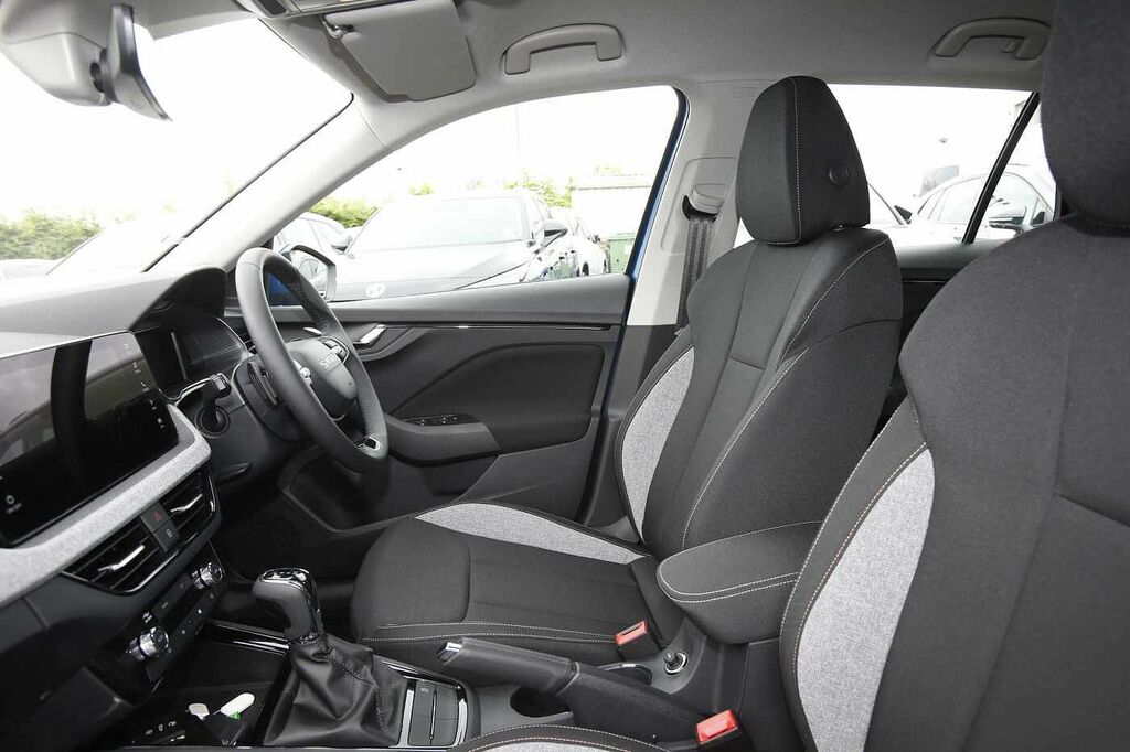 Skoda Kamiq 1.5 Tsi Monte Carlo Edition White #14