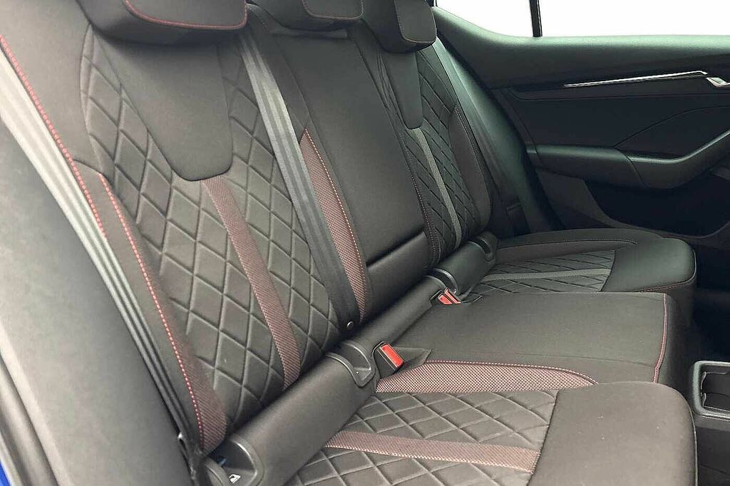 Skoda Octavia 2.0 Tsi Vrs Estate Dsg Grey #9