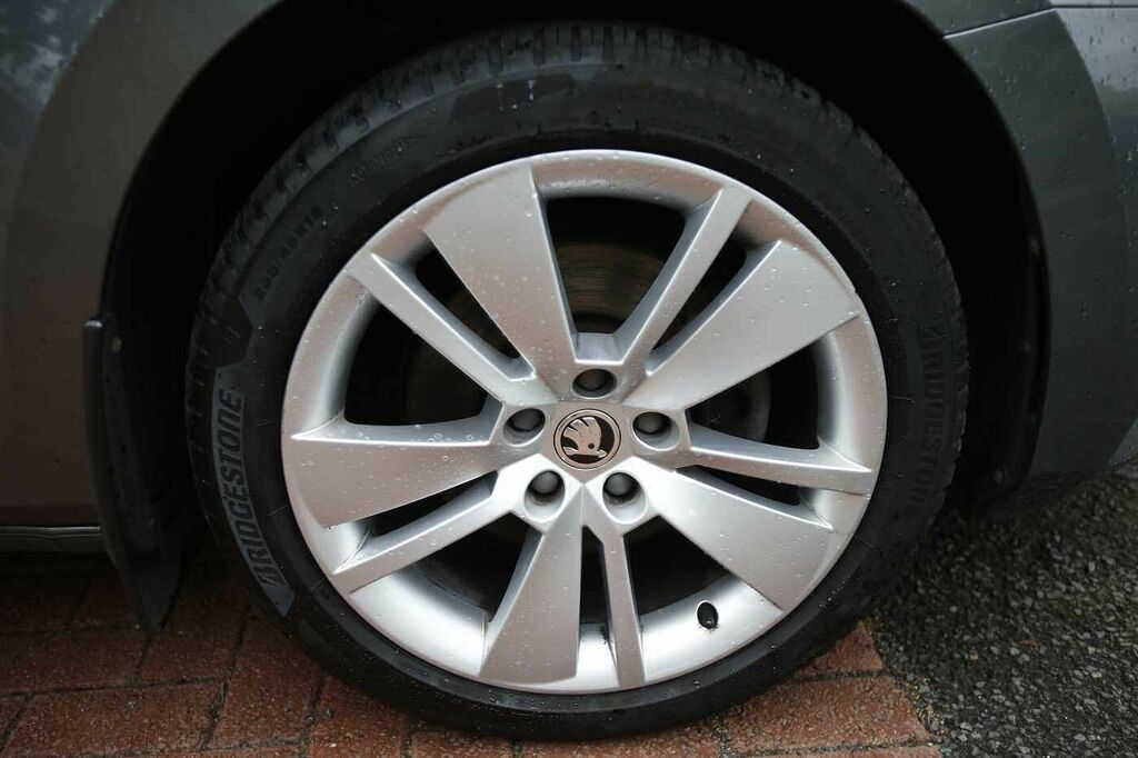 Skoda Superb Hatch Se L 1.5 Tsi 150 Ps 6G Man Grey #5