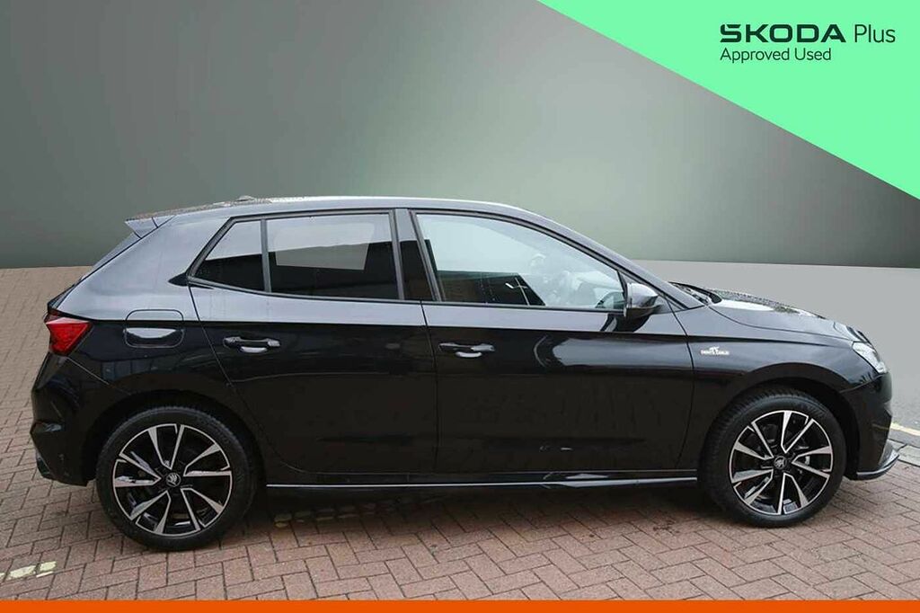 Skoda Fabia 1.0 Tsi 116 Monte Carlo Edition Black #4