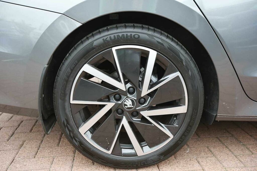 Skoda Octavia Estate Sportline 1.5 Tsi E-tec 150 Ps Dsg SK26AXH Grey #5