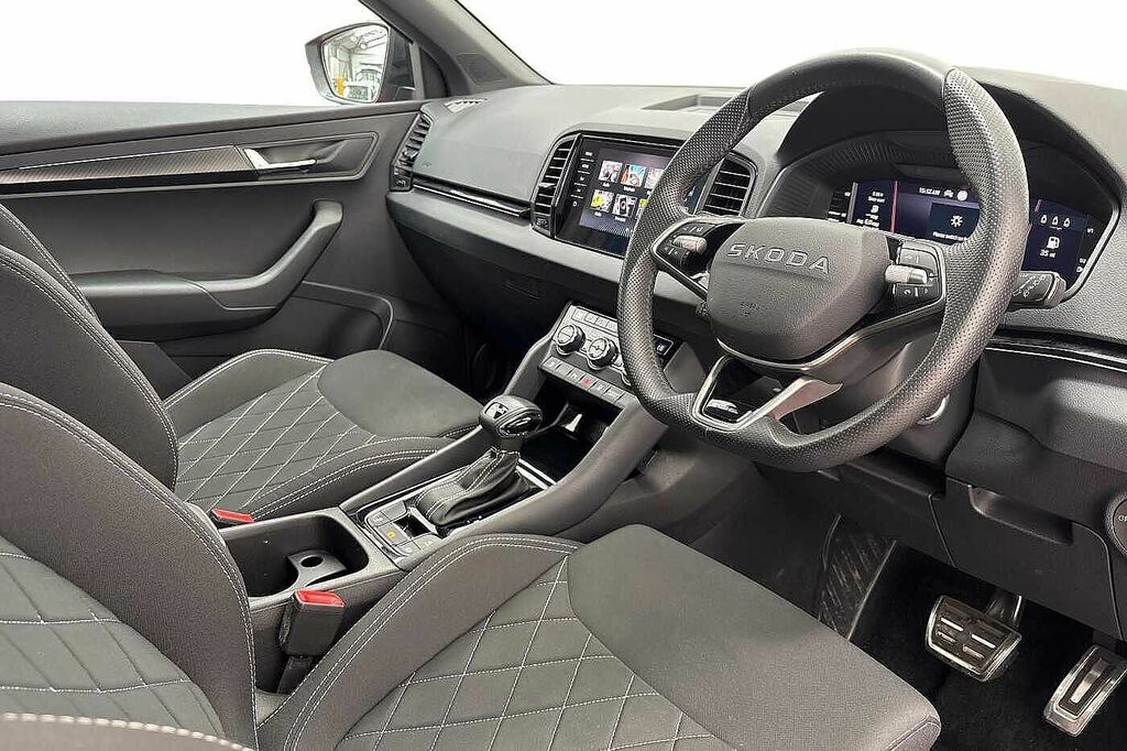 Skoda Karoq Sportline Edition 1.5 Tsi 150 Ps Dsg Red #6