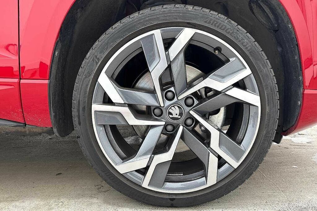 Skoda Karoq Sportline Edition 1.5 Tsi 150 Ps Dsg Red #5