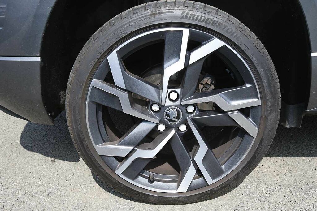 Skoda Karoq 1.5 Tsi Sportline Dsg SL24KOV Grey #5