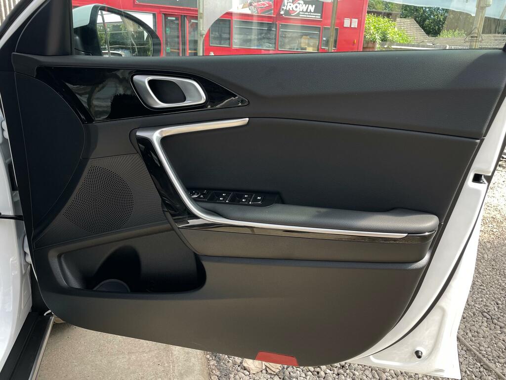 Kia Xceed 1.0T Gdi Isg 113 Gt-line S Dct Hatchback Silver #20