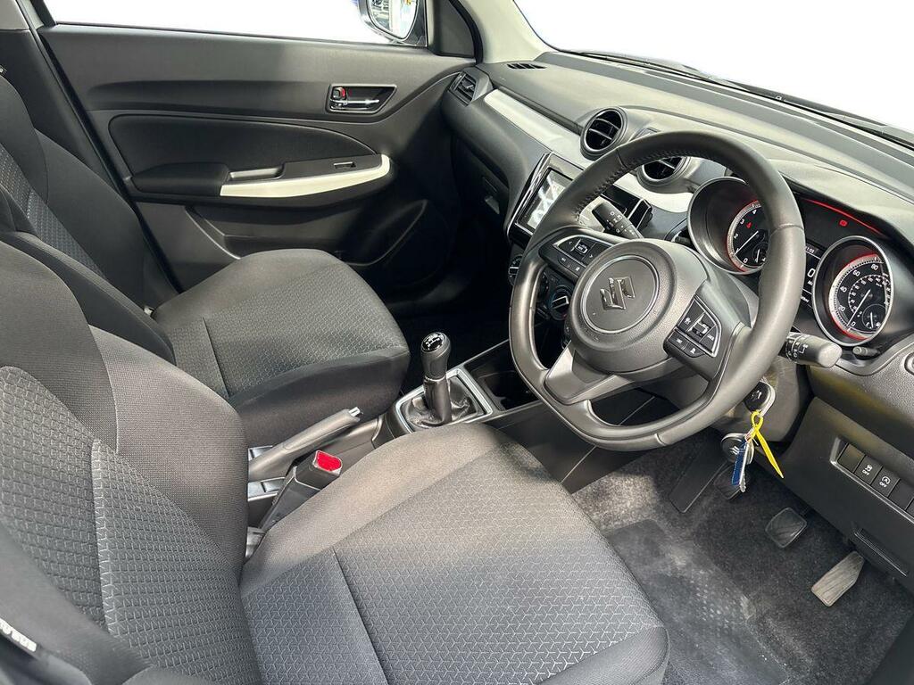 Suzuki Swift Sz-l Red #7
