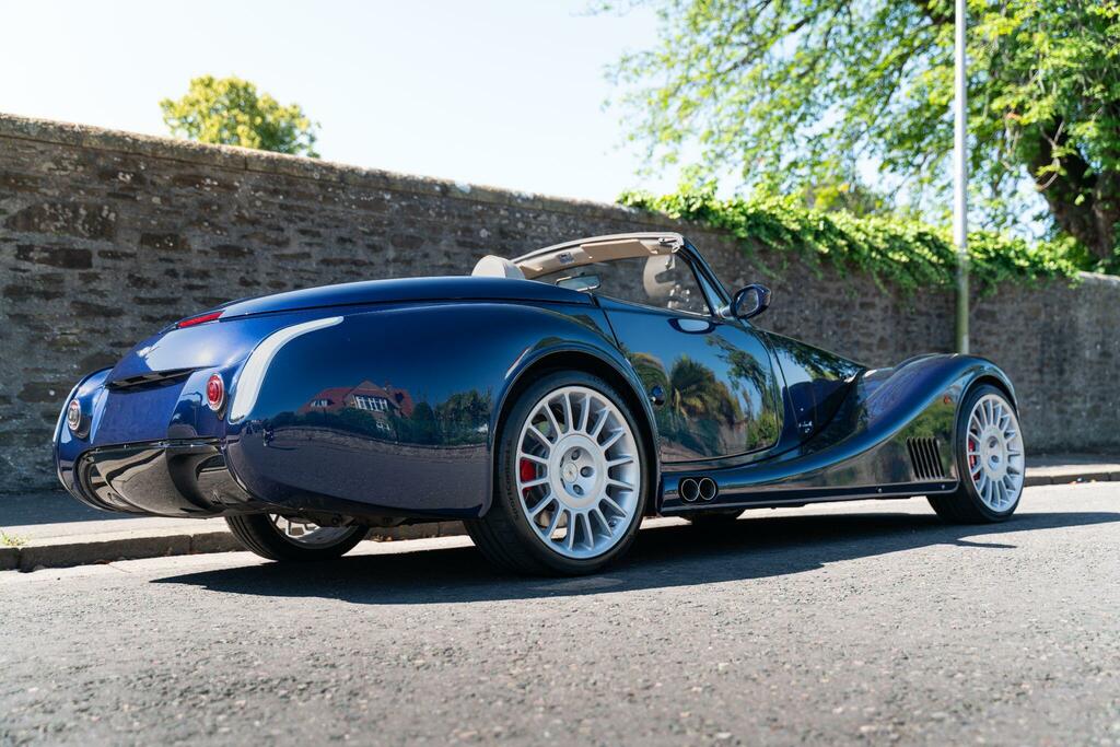 Morgan Aero 8 4.8 Coupe 282 Gkm, 367 Bhp U Red #15