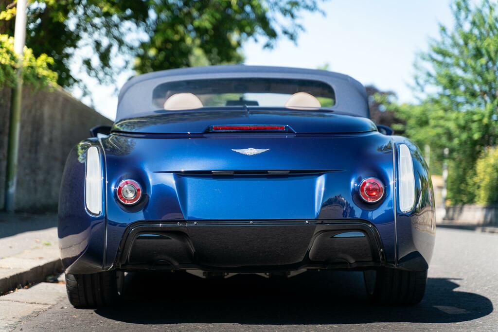 Morgan Aero 8 4.8 Coupe 282 Gkm, 367 Bhp U Red #11