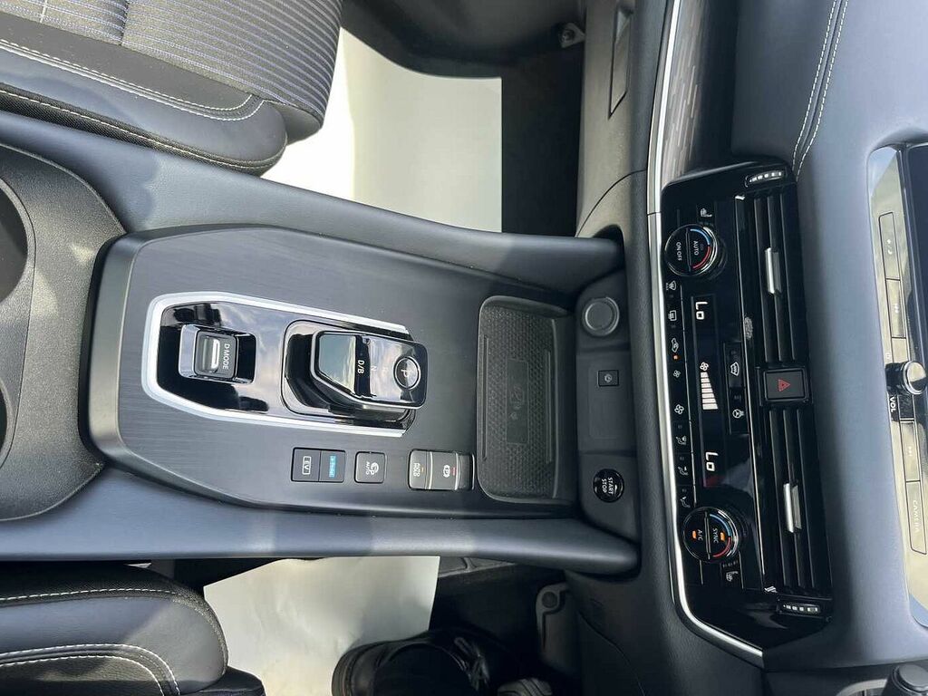 Nissan Qashqai 1.5 E-power 190Ps N-connecta Glass Roof  #29