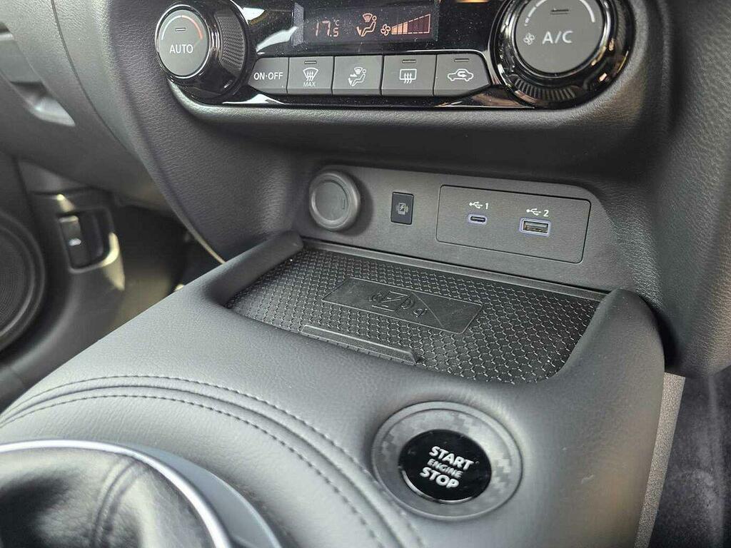 Nissan Juke 1.0 Dig-t Tekna White #21
