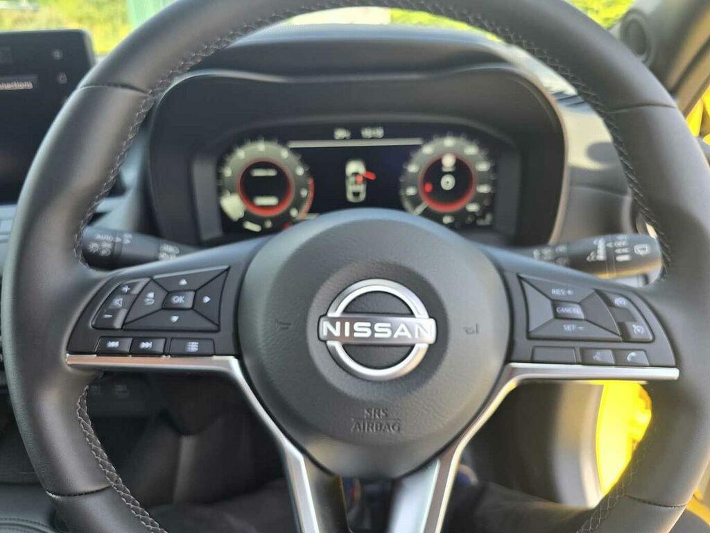 Nissan Juke 1.0 Dig-t Tekna White #16