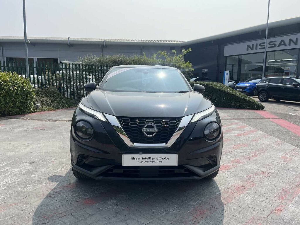 Nissan Juke 1.0 Dig-t N-connecta Suv Euro 6 Black #2