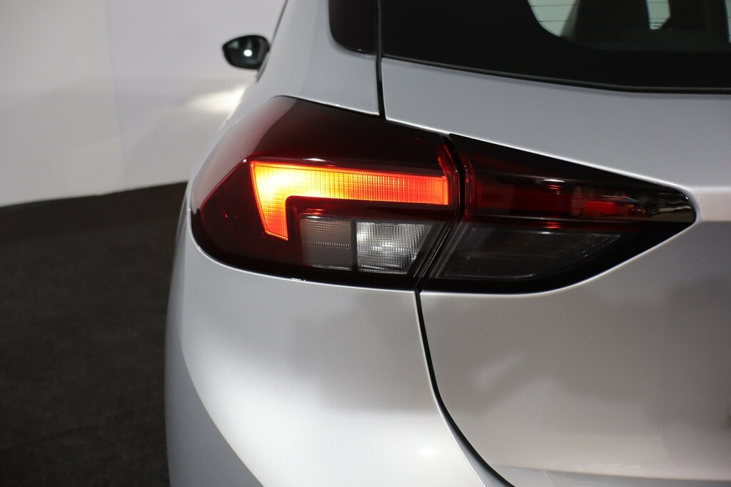 Vauxhall Corsa-e 50Kwh Design Hatchback 136 Ps Silver #6