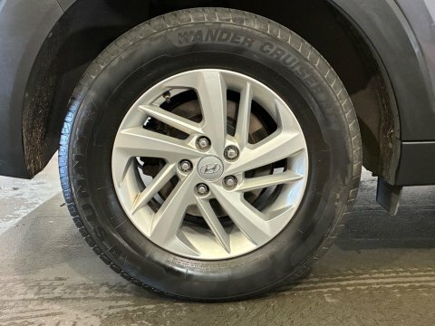 Hyundai Tucson 1.6 Gdi Se Nav Suv Euro 6 Ss Blue #29