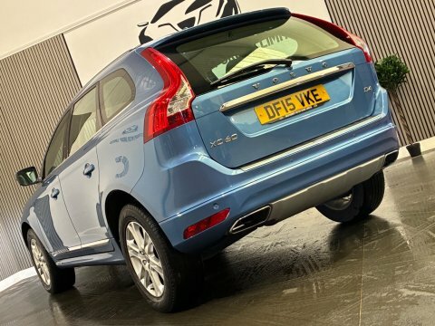 Volvo XC60 D4 R Red #14