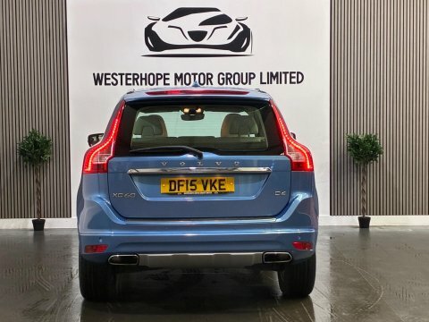 Volvo XC60 D4 R Red #16