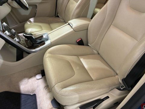 Volvo XC60 D4 R Red #39