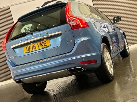 Volvo XC60 D4 R Red #20