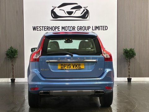 Volvo XC60 D4 R Red #17