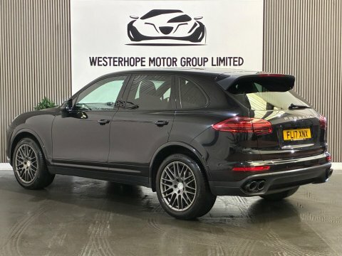 Porsche Cayenne 3.0 Td V6 Black #2