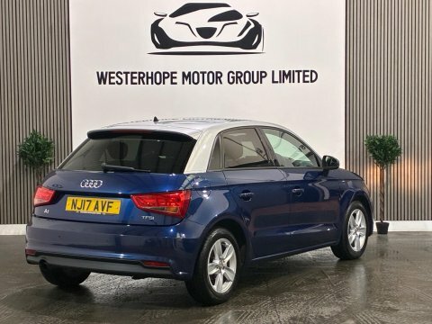 Audi A1 1.0 Tfsi Se Blue #4