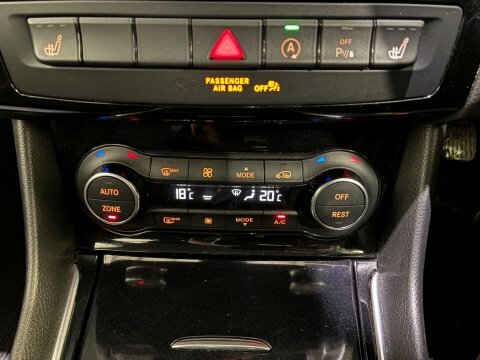 Infiniti Q30 Hatchback Black #51